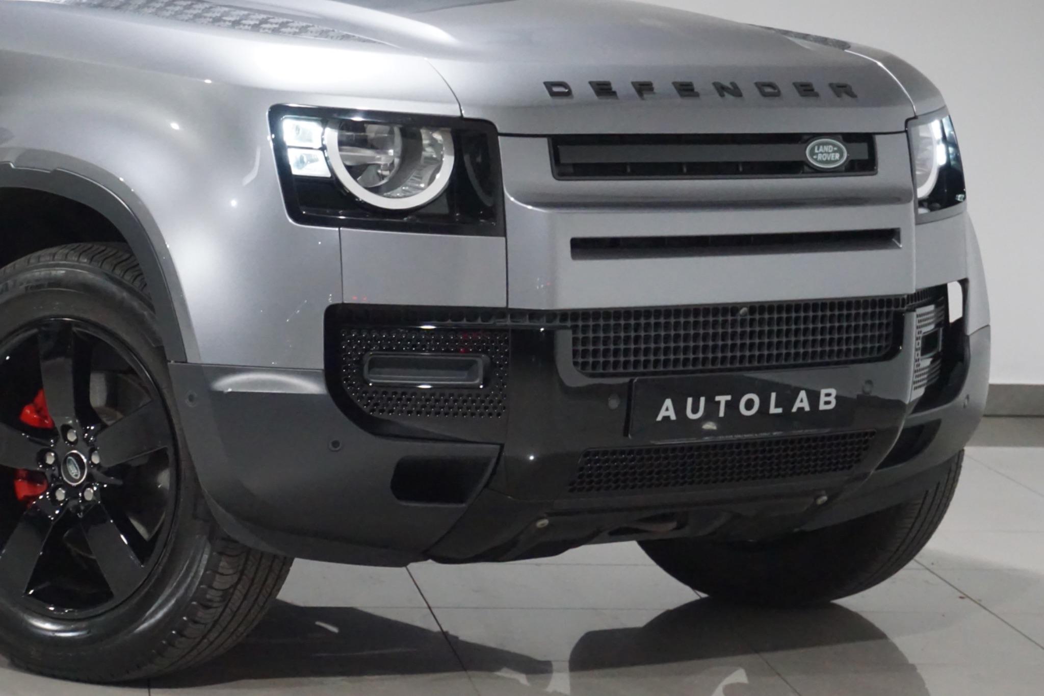 Land Rover Defender 110 3.0 D250 MHEV Hard Top SUV Auto 4WD MWB Euro 6 (s/s) 5dr